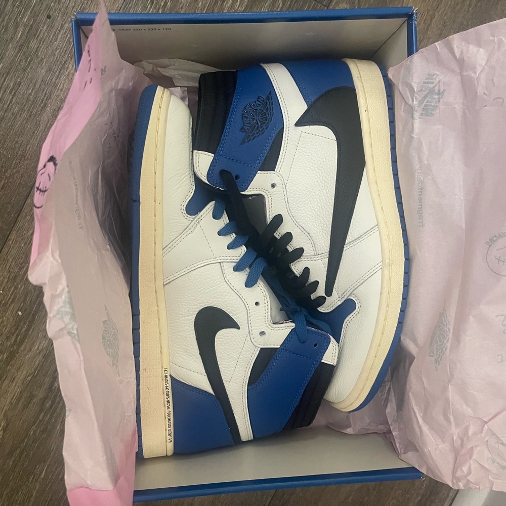 Fragment Design Travis Scott’s Air Jordan 1s